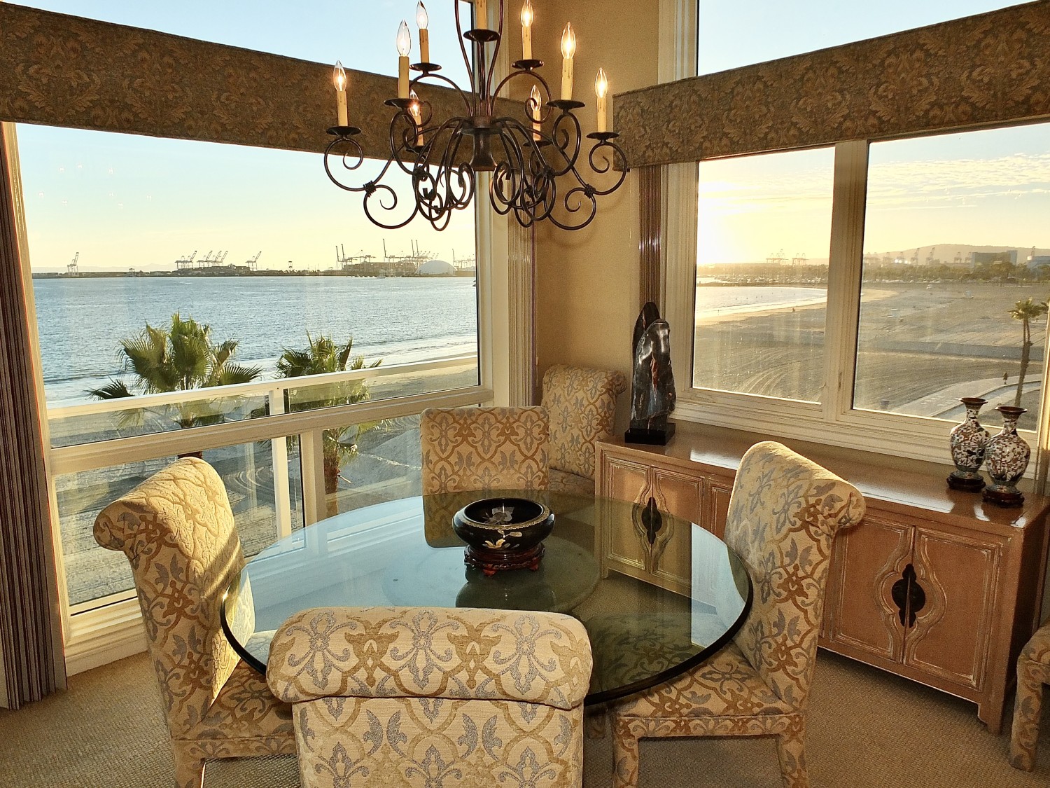 Elfyer - Long Beach, CA House - For Sale