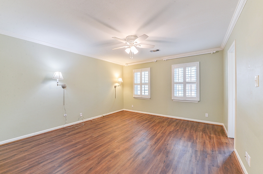 Elfyer - Houston, TX House - For Sale