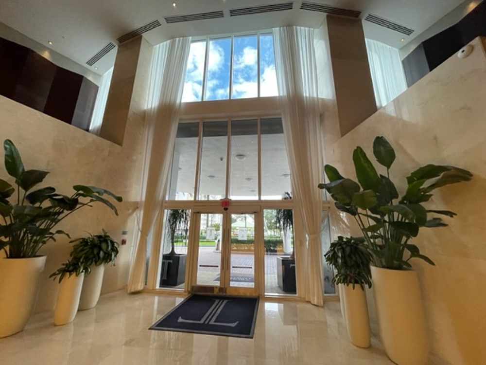 Elfyer - SUNNY ISLES BEACH, FL House - For Sale