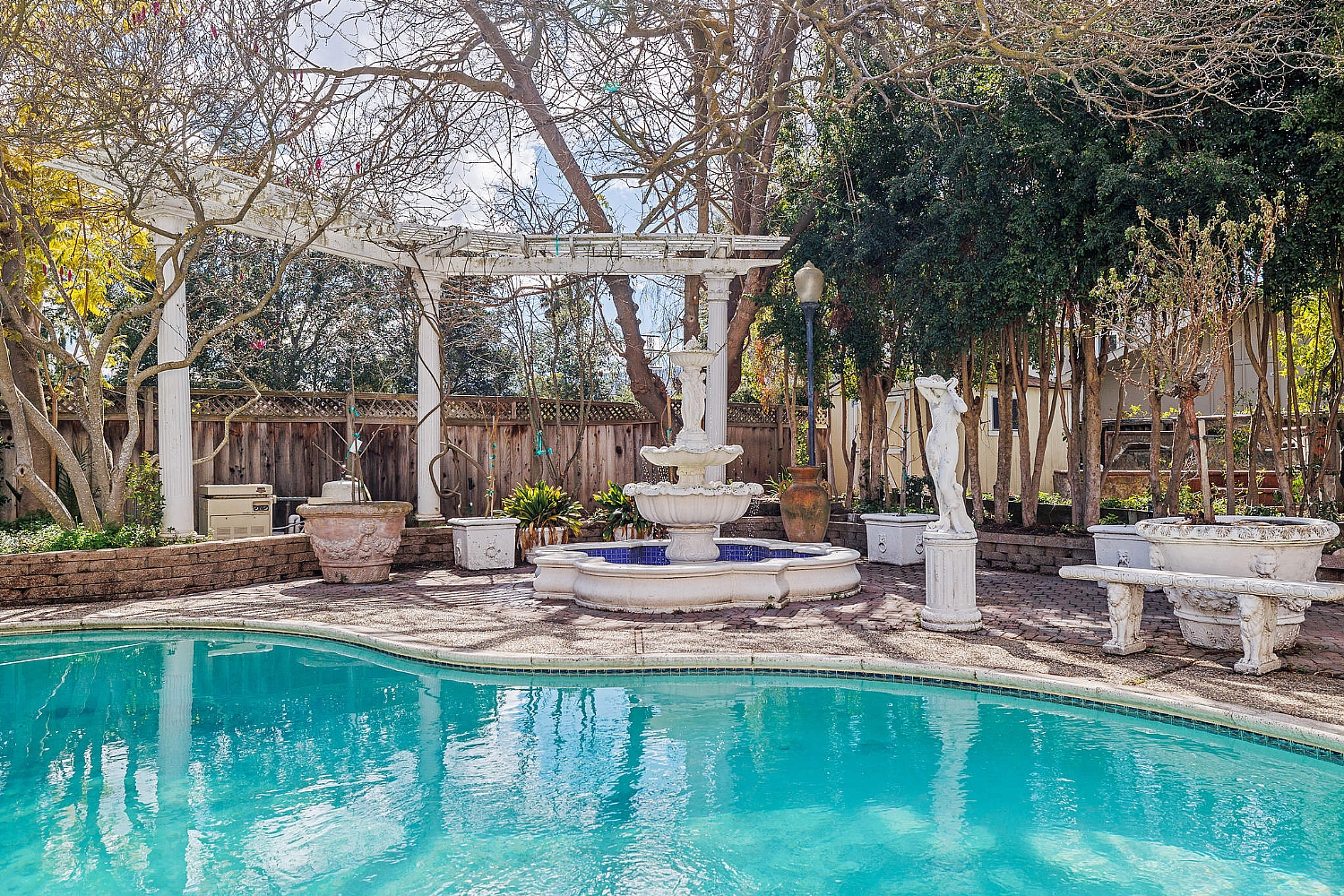 Elfyer - Mountain View, CA House - For Sale