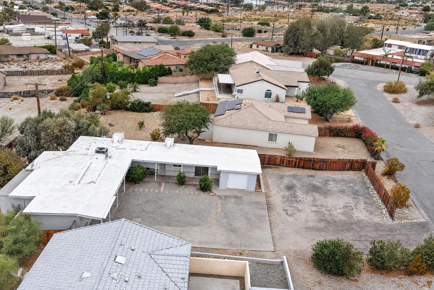 Elfyer - Desert Hot Springs, CA House - For Sale
