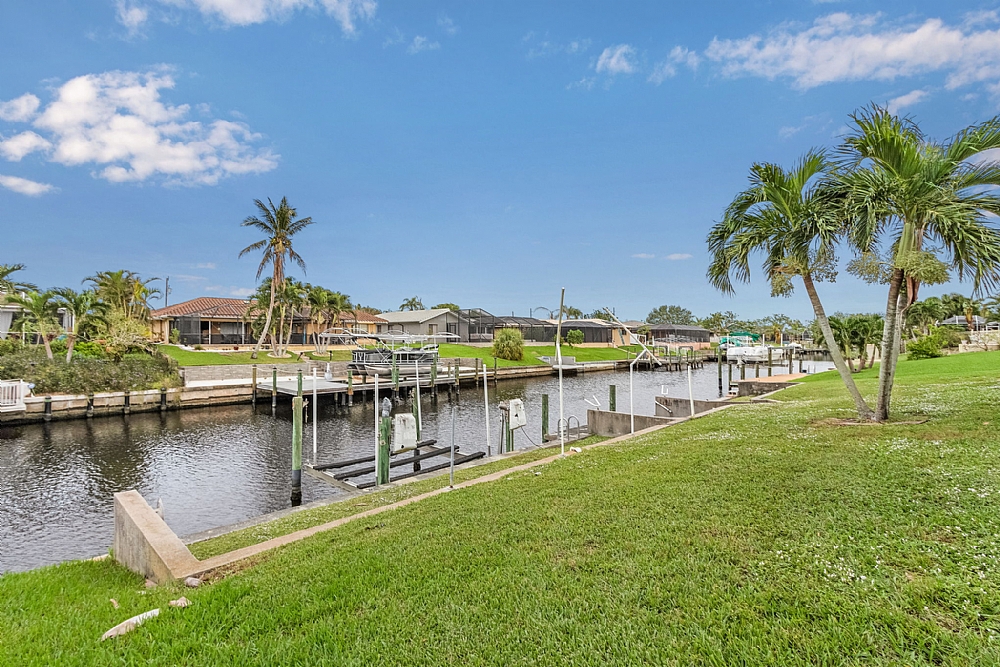 Elfyer - CAPE CORAL, FL House - For Sale