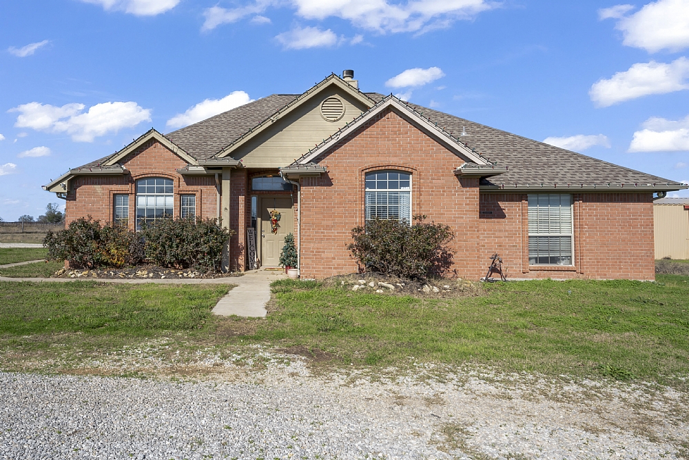 Elfyer - Ponder, TX House - For Sale