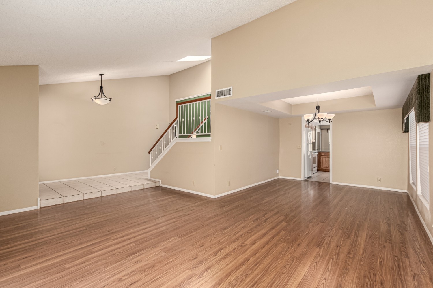 Elfyer - Glendale, AZ House - For Sale