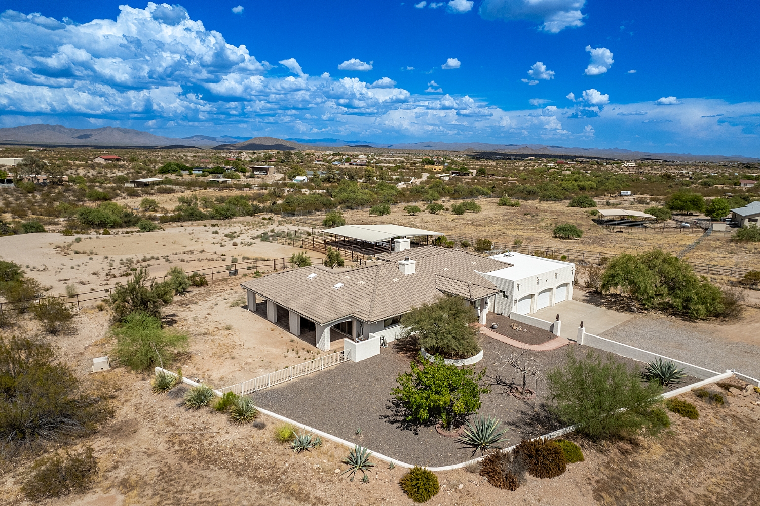 Elfyer - Wickenburg, AZ House - For Sale