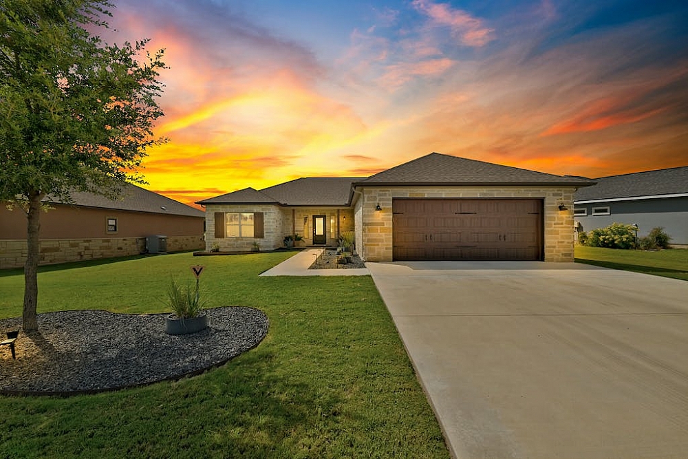 Elfyer - Kingsland, TX House - For Sale