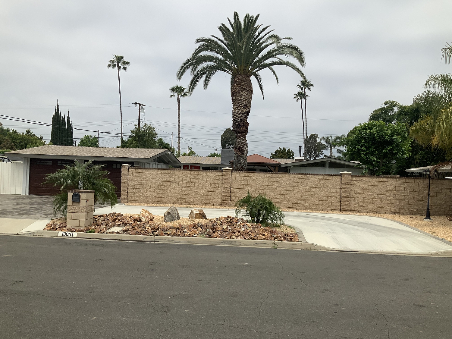 Elfyer - Tustin, CA House - For Sale