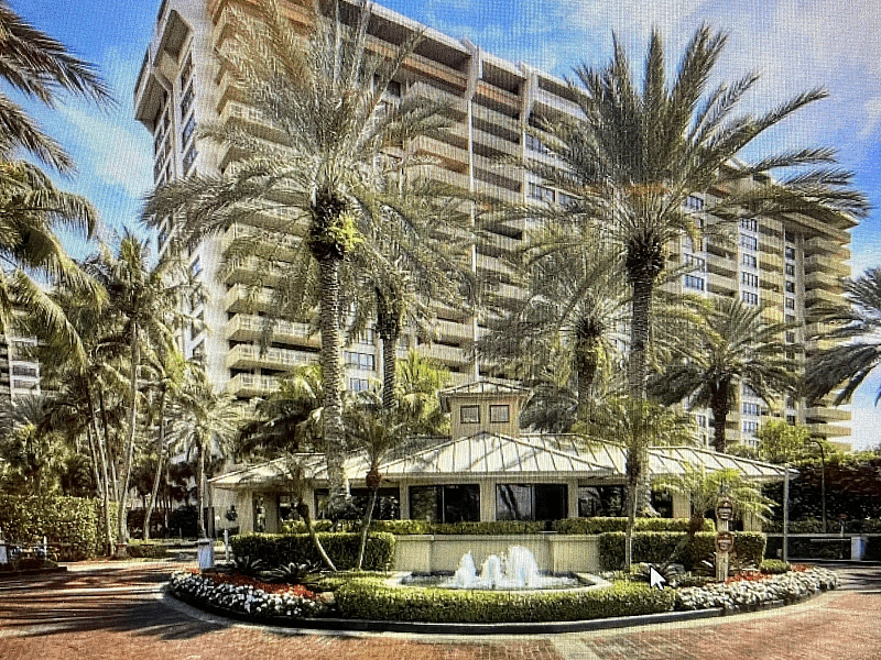3 Grove Isles