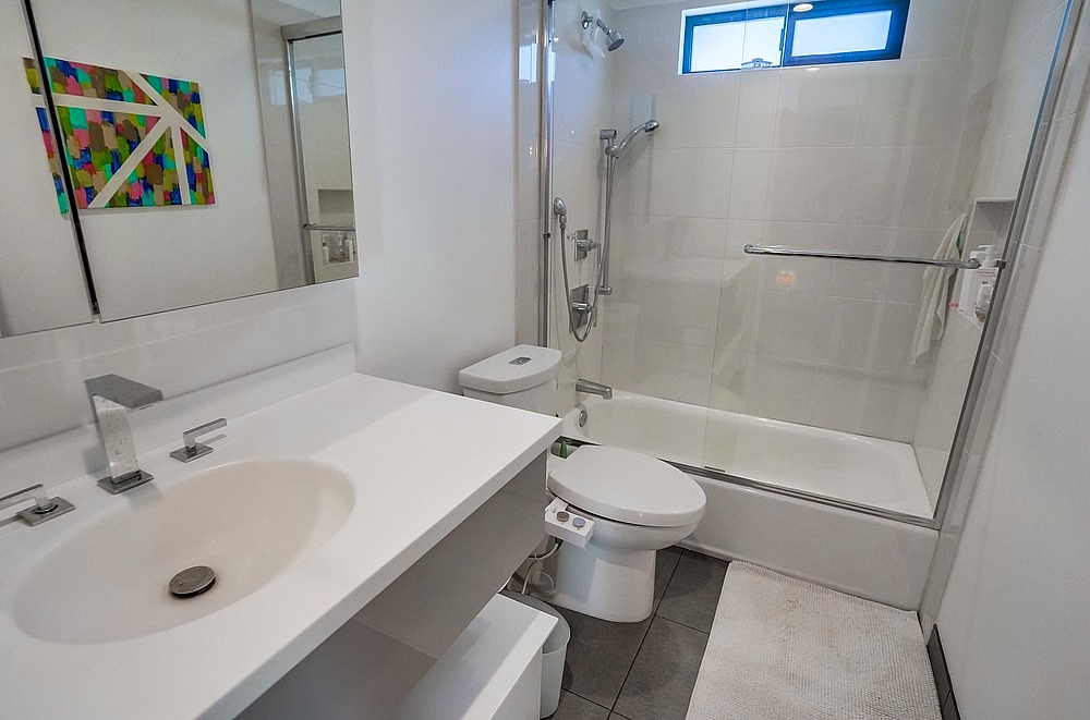 Elfyer - Burbank, CA House - For Sale