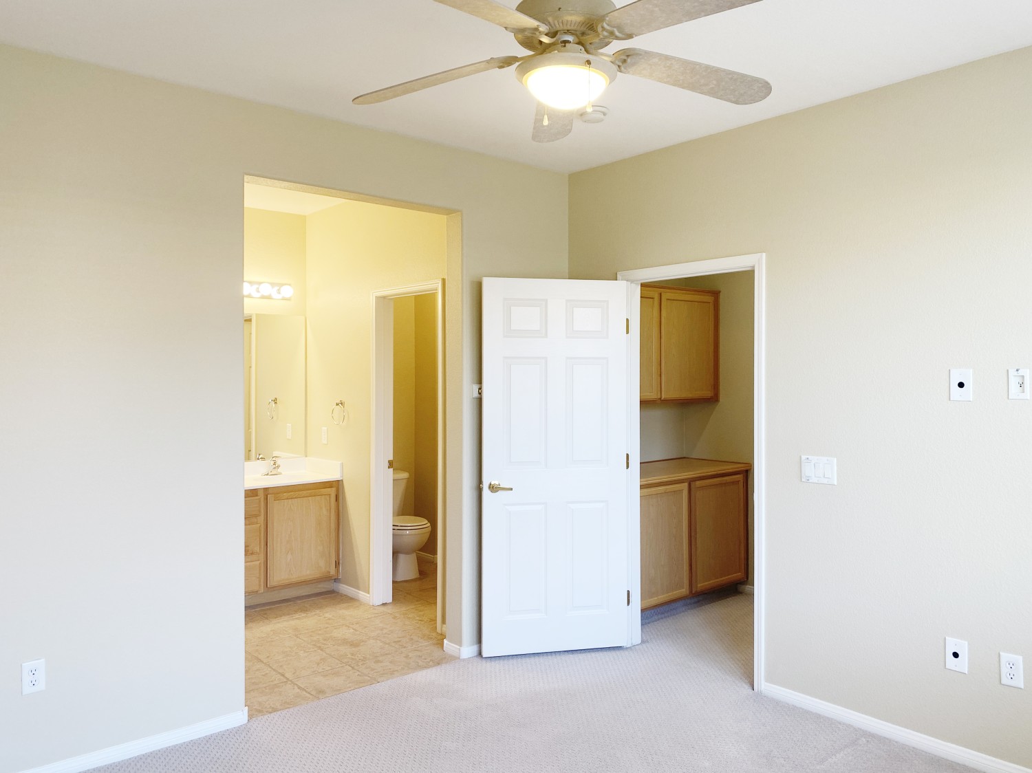 Elfyer - Las Vegas, NV House - For Sale