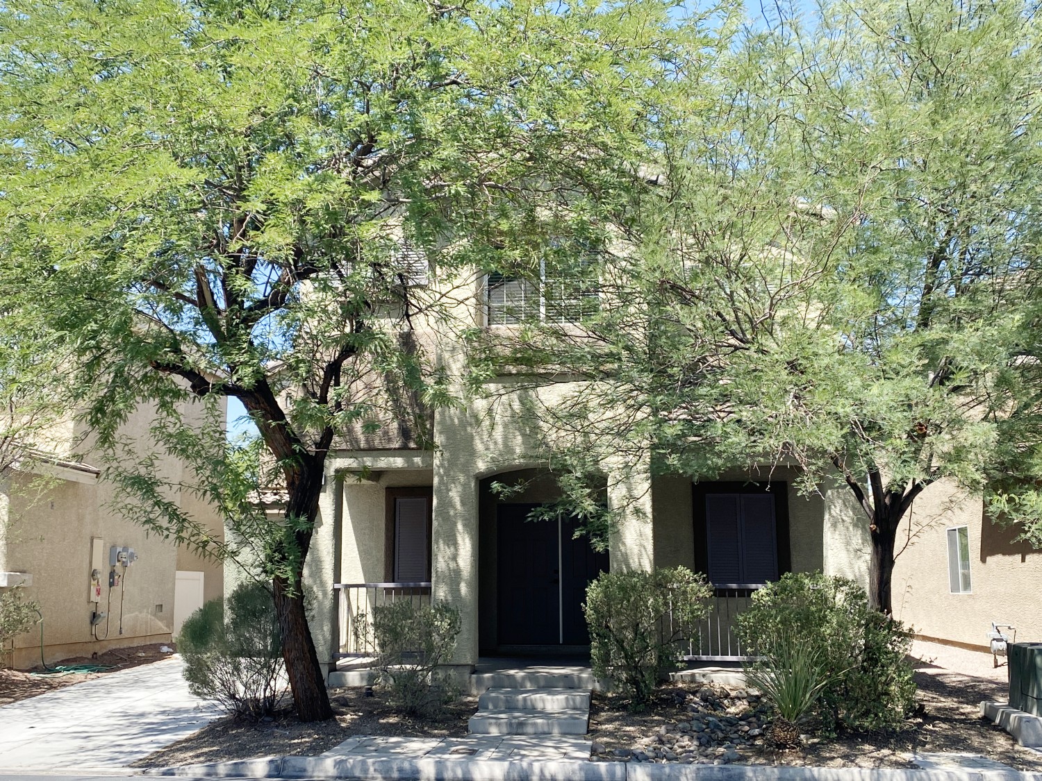 Elfyer - Las Vegas, NC House - For Sale