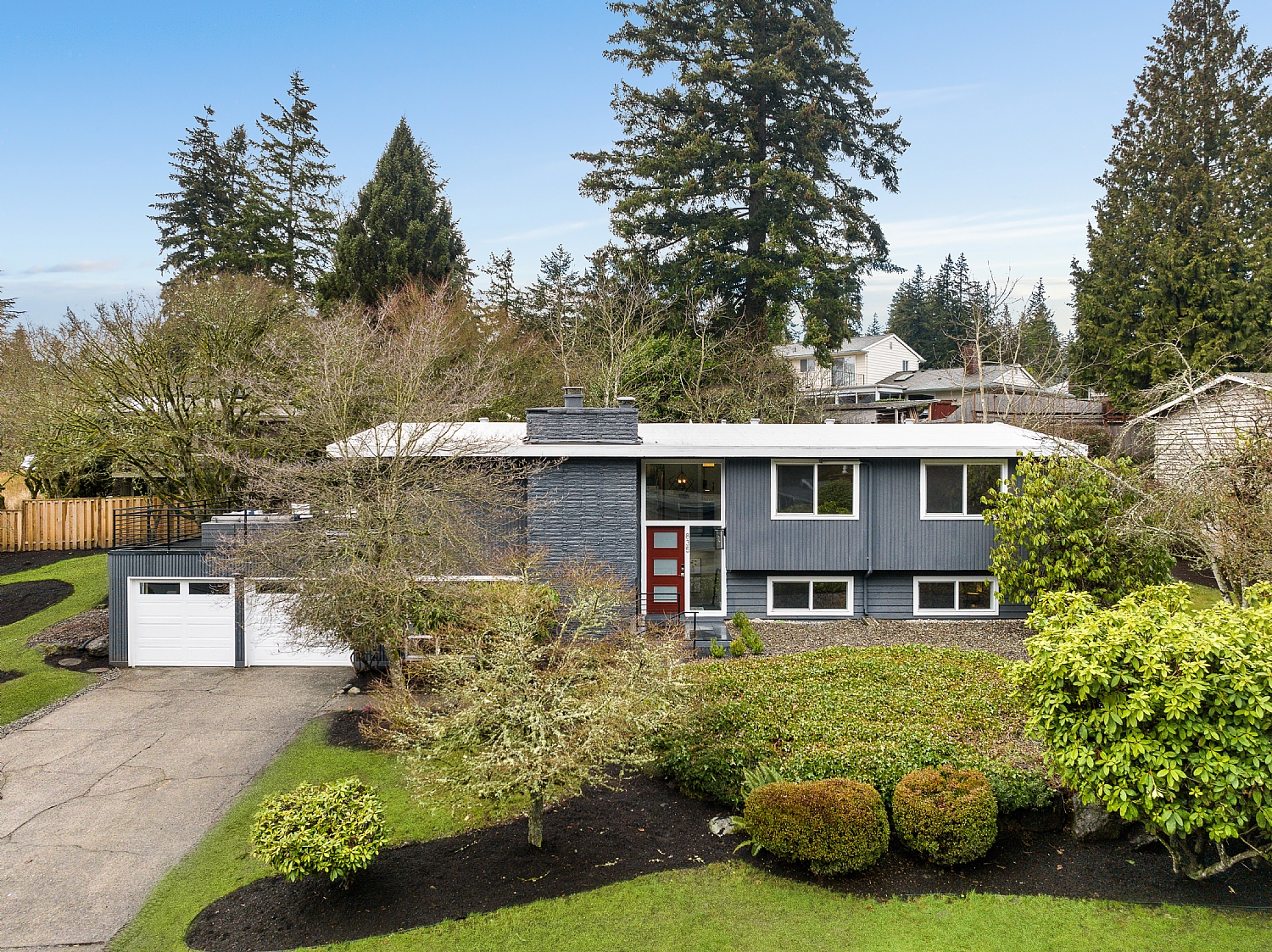835 172nd Ave NE