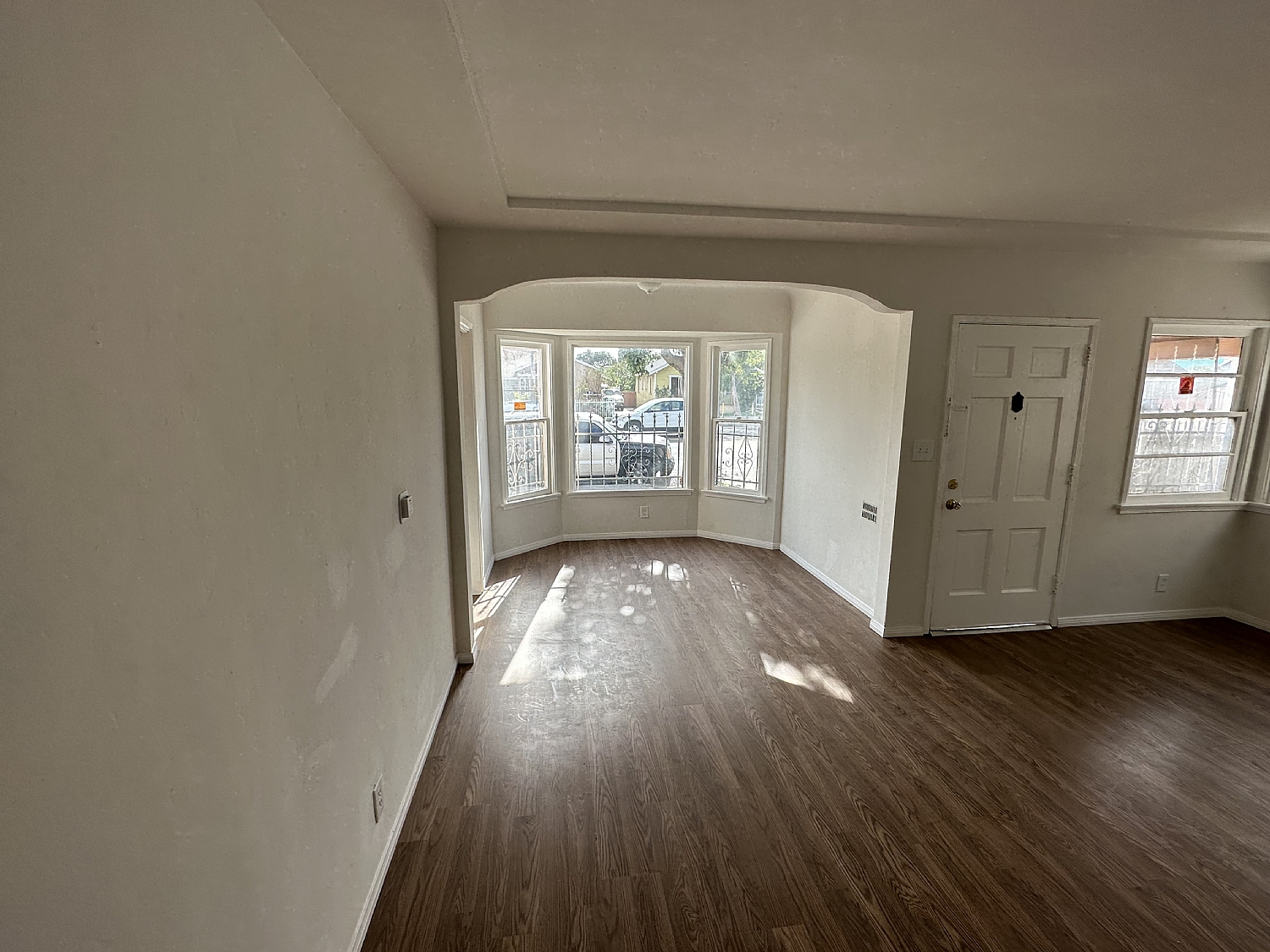 Elfyer - Los Angeles, CA House - For Sale