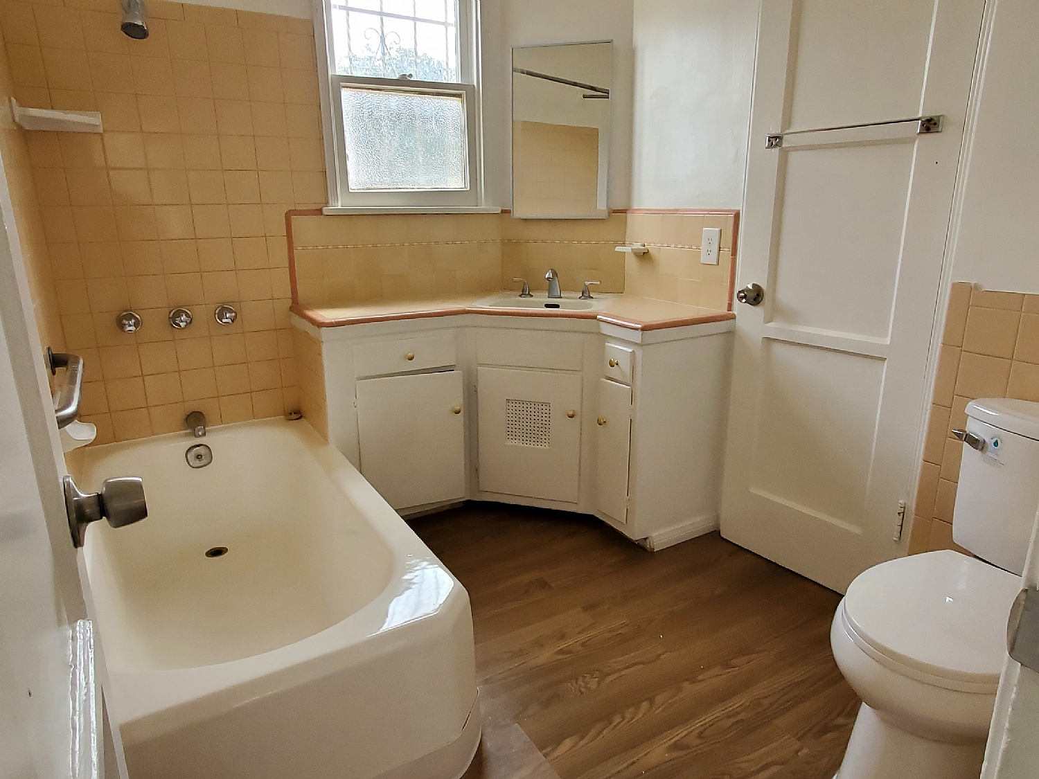 Elfyer - Los Angeles, CA House - For Sale