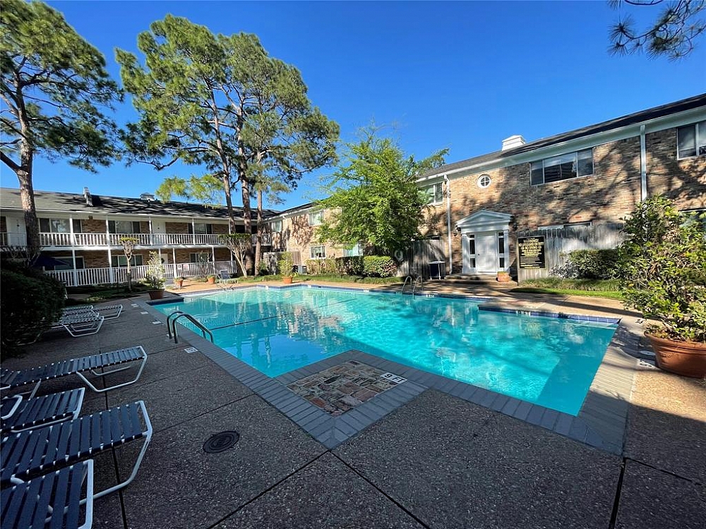 Elfyer - Houston, TX House - For Sale