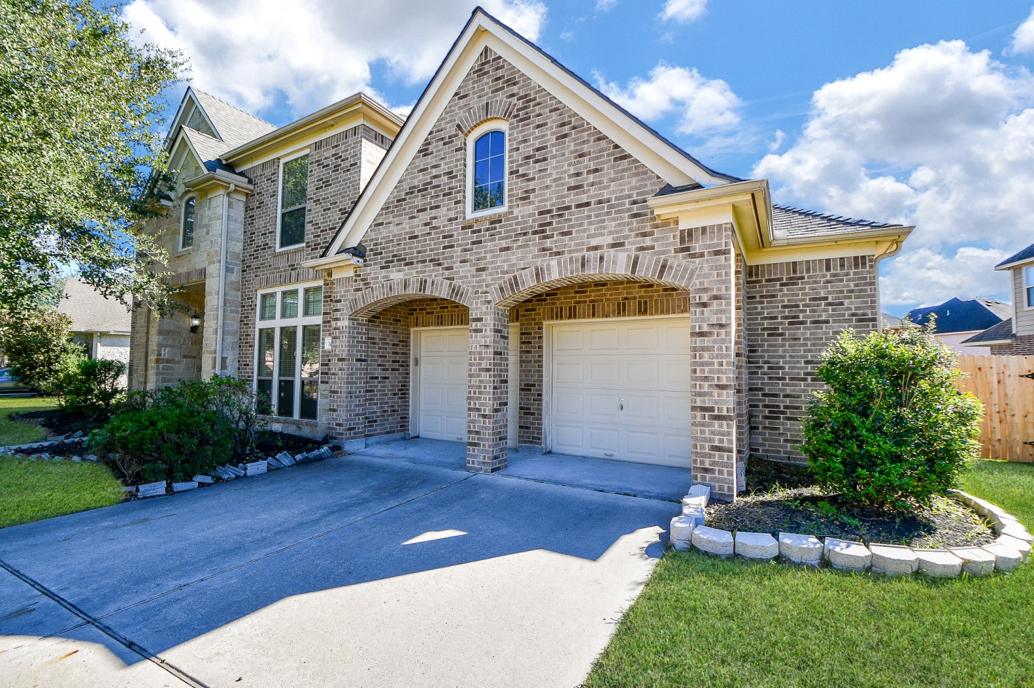 Elfyer - Houston, TX House - For Sale