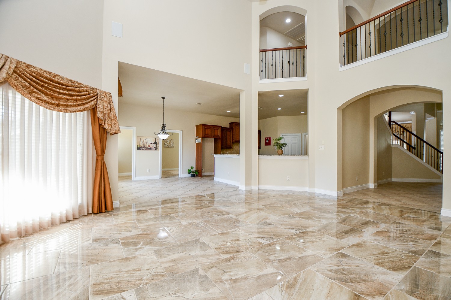 Elfyer - Houston, TX House - For Sale