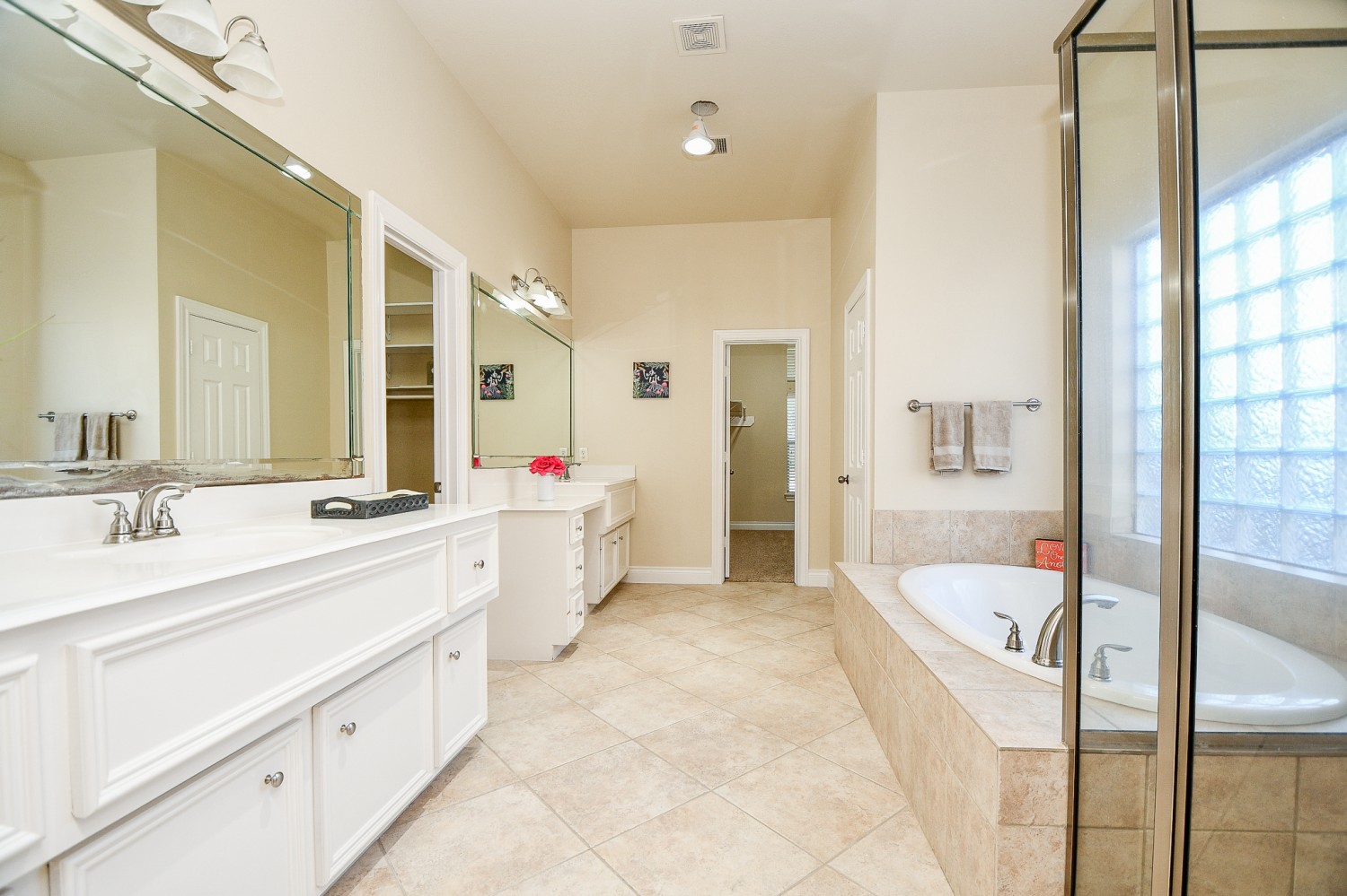 Elfyer - Houston, TX House - For Sale