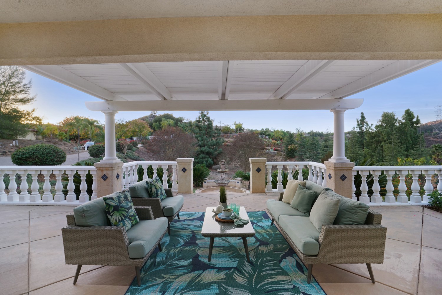 Elfyer - Escondido, CA House - For Sale