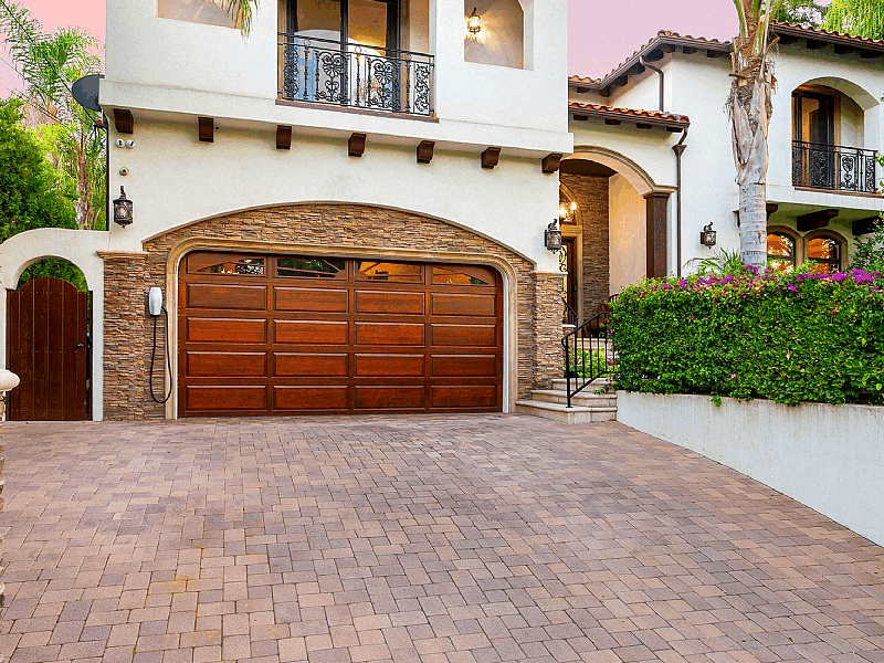 14704 Sutton Street,