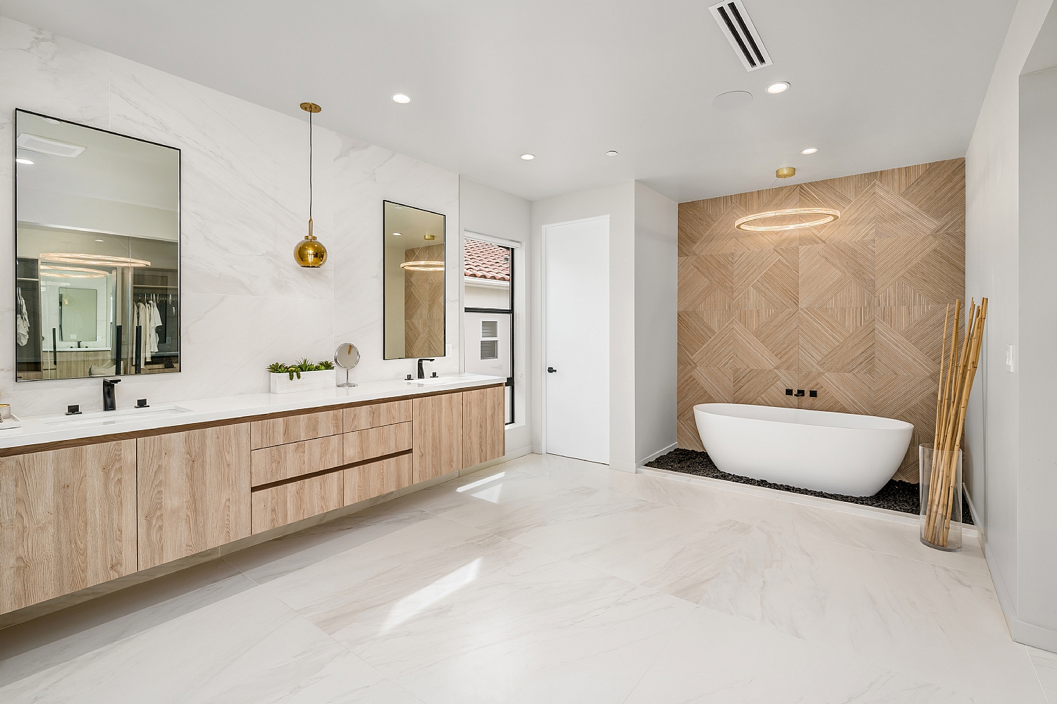 Elfyer - Studio City, CA House - For Sale