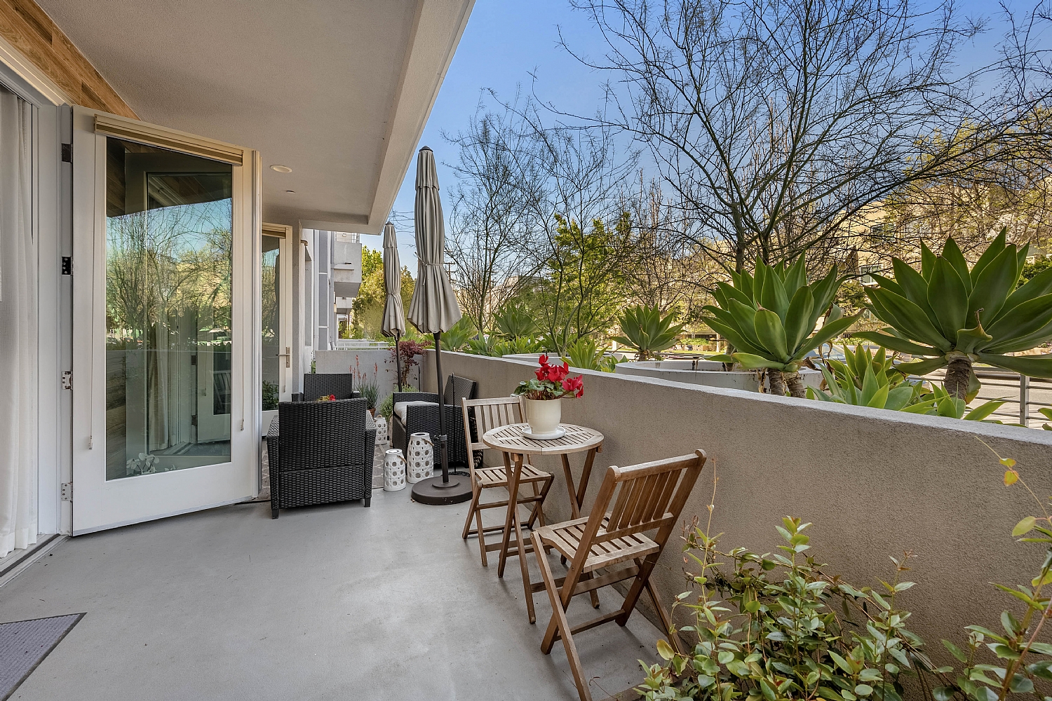 Elfyer - Studio City, CA House - For Sale
