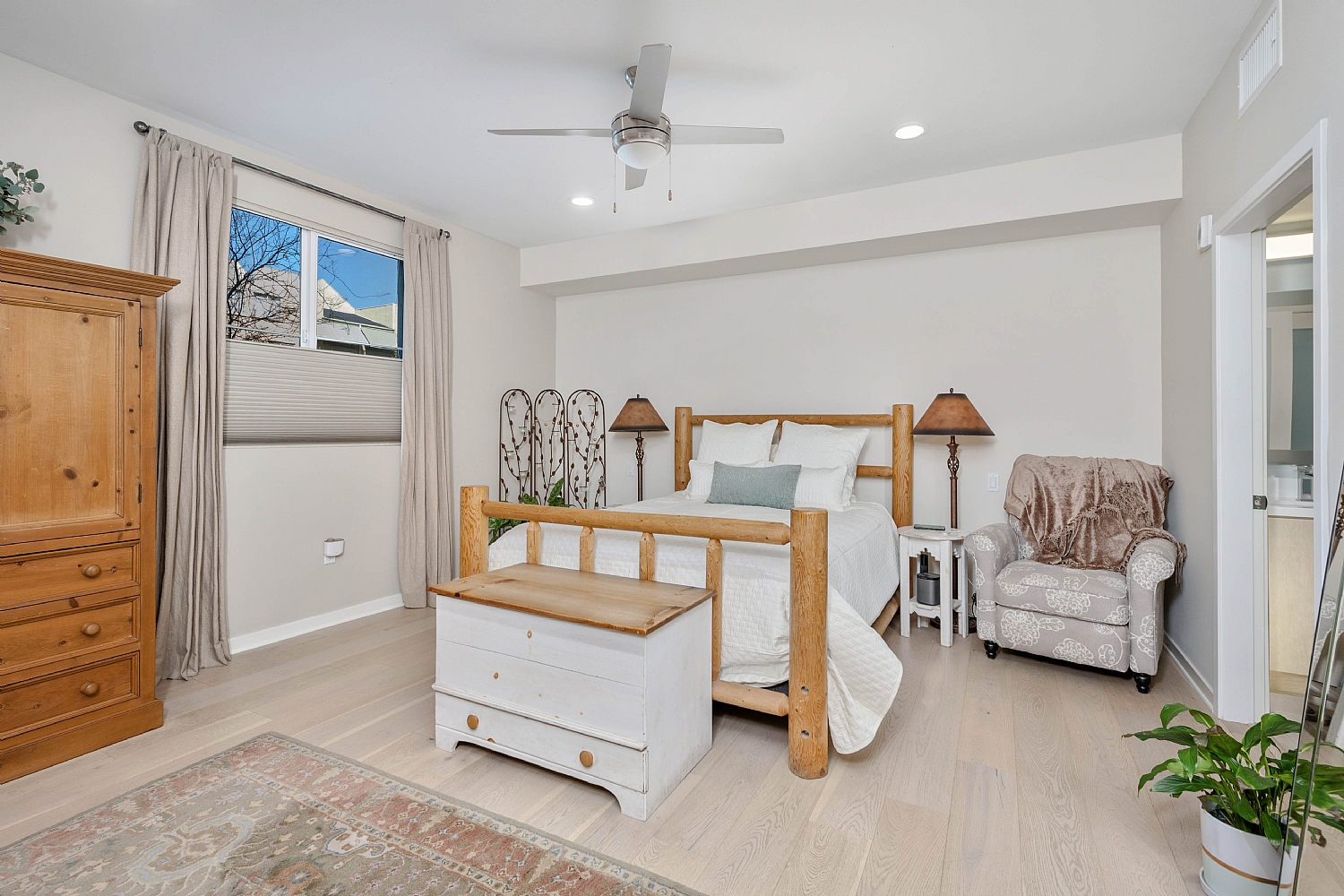 Elfyer - Studio City, CA House - For Sale