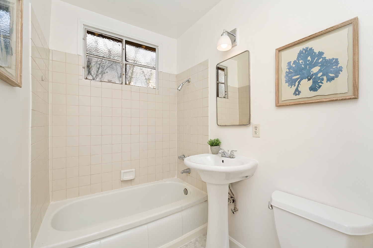 Elfyer - Encino, CA House - For Sale