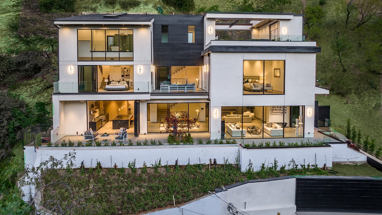 Elfyer - Sherman Oaks, CA House - For Sale