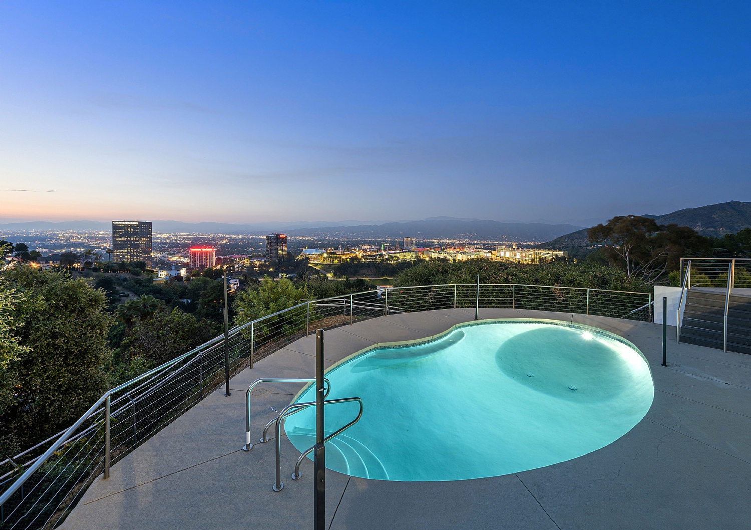 Elfyer - Hollywood Hills, CA House - For Sale