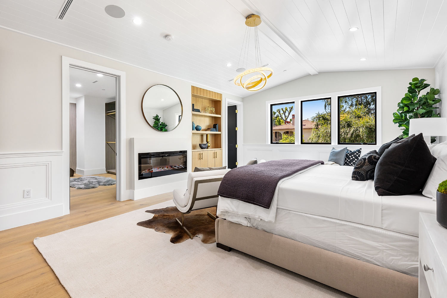 Elfyer - Encino, CA House - For Sale