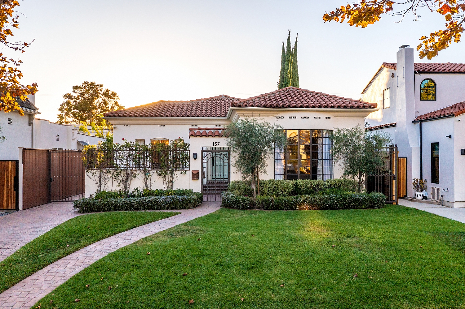 Elfyer - Los Angeles, CA House - For Sale