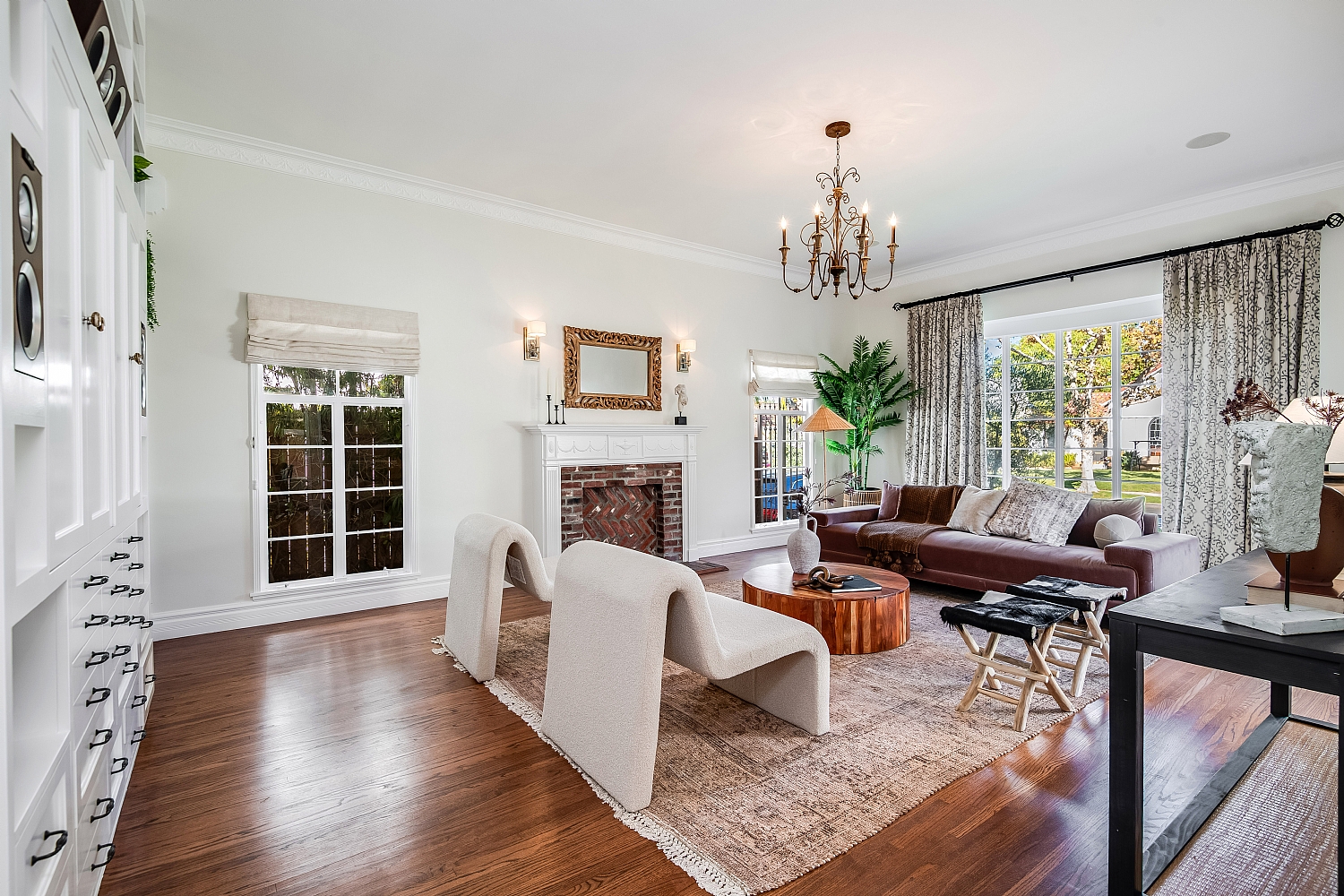 Elfyer - Los Angeles, CA House - For Sale