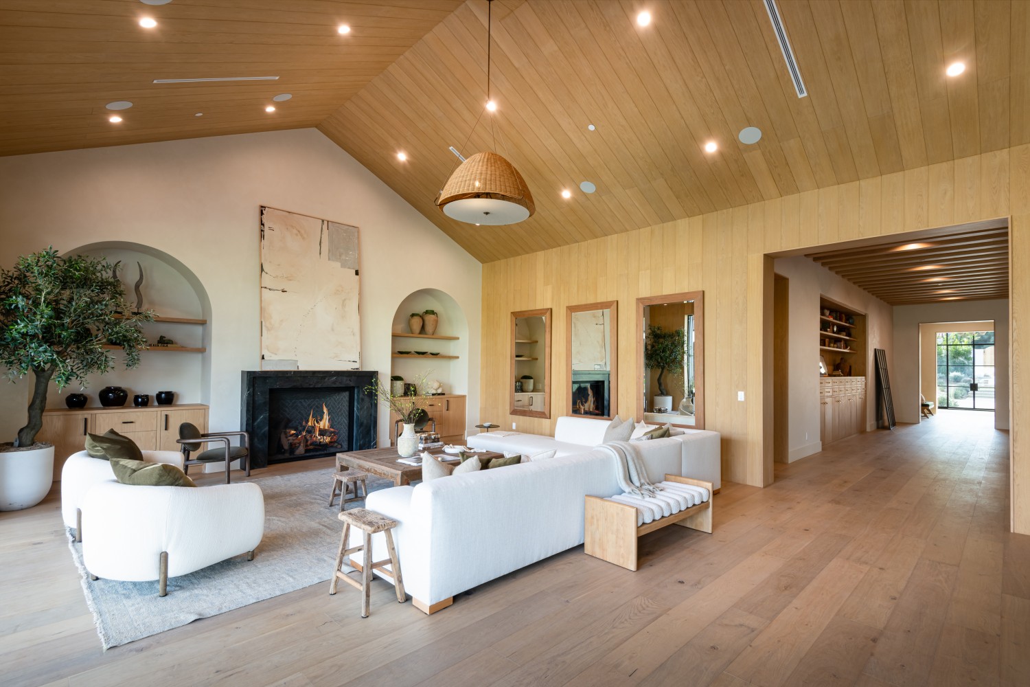 Elfyer - Encino, CA House - For Sale