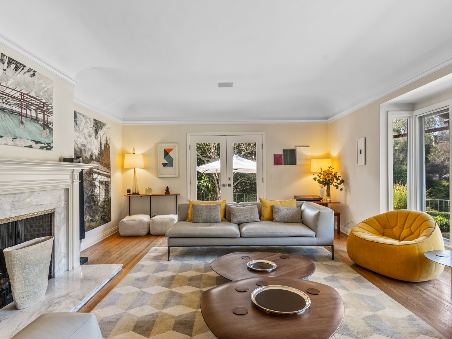 Elfyer - Sherman Oaks, CA House - For Sale