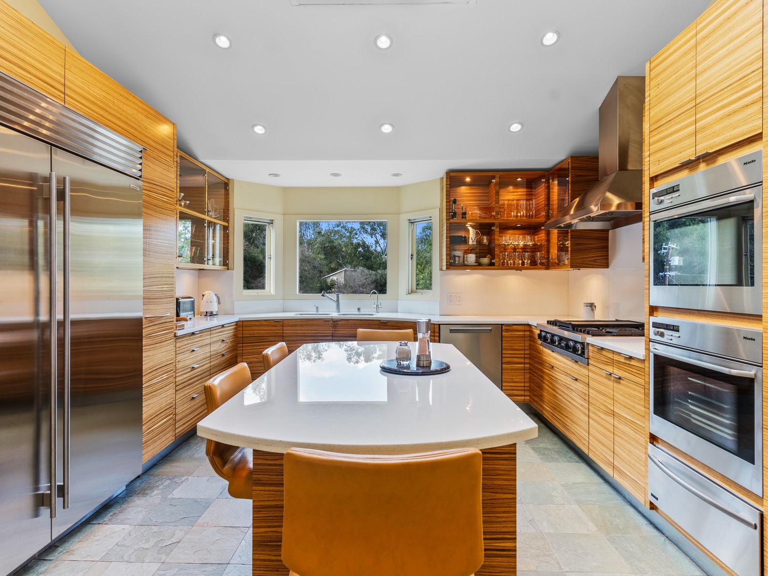 Elfyer - Sherman Oaks, CA House - For Sale