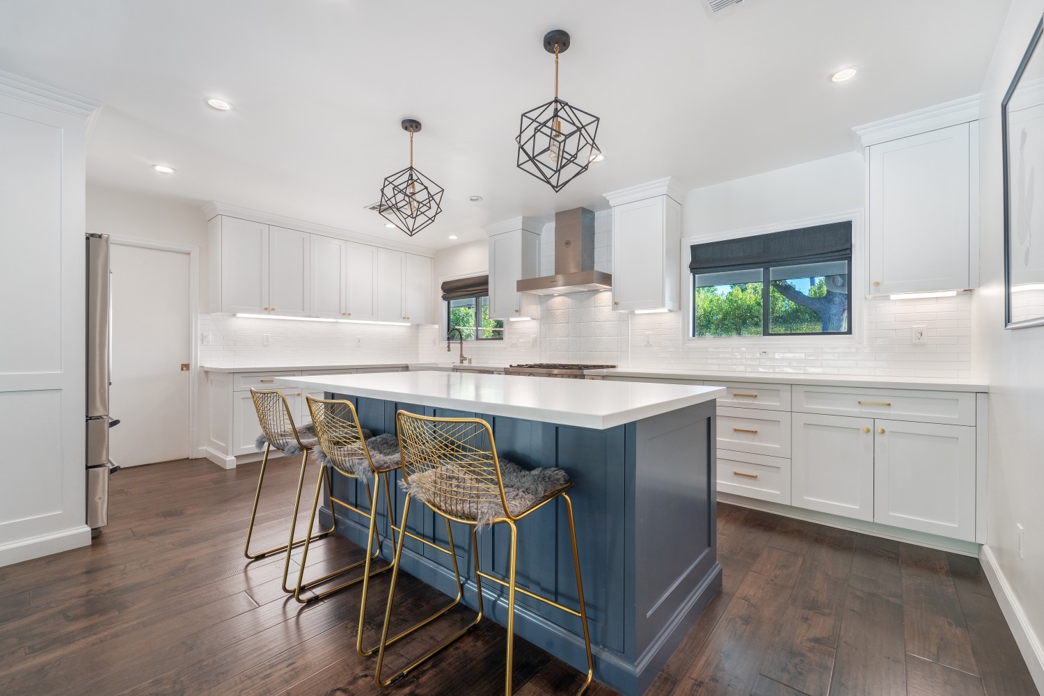 Elfyer - Tarzana, CA House - For Sale