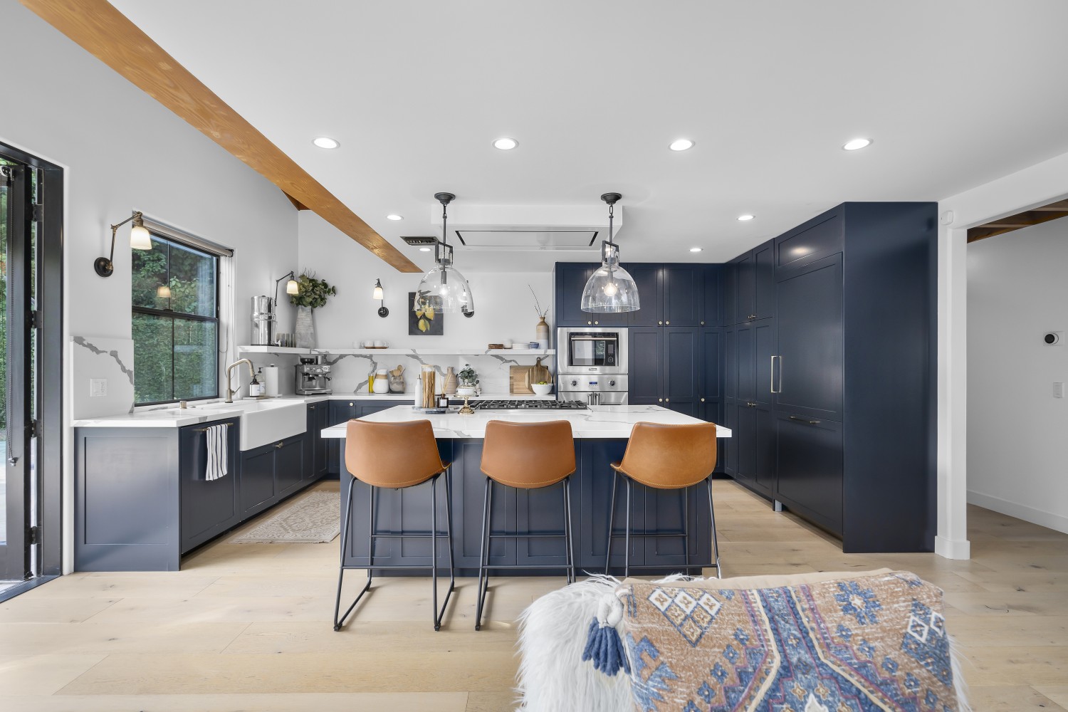 Elfyer - Calabasas, CA House - For Sale