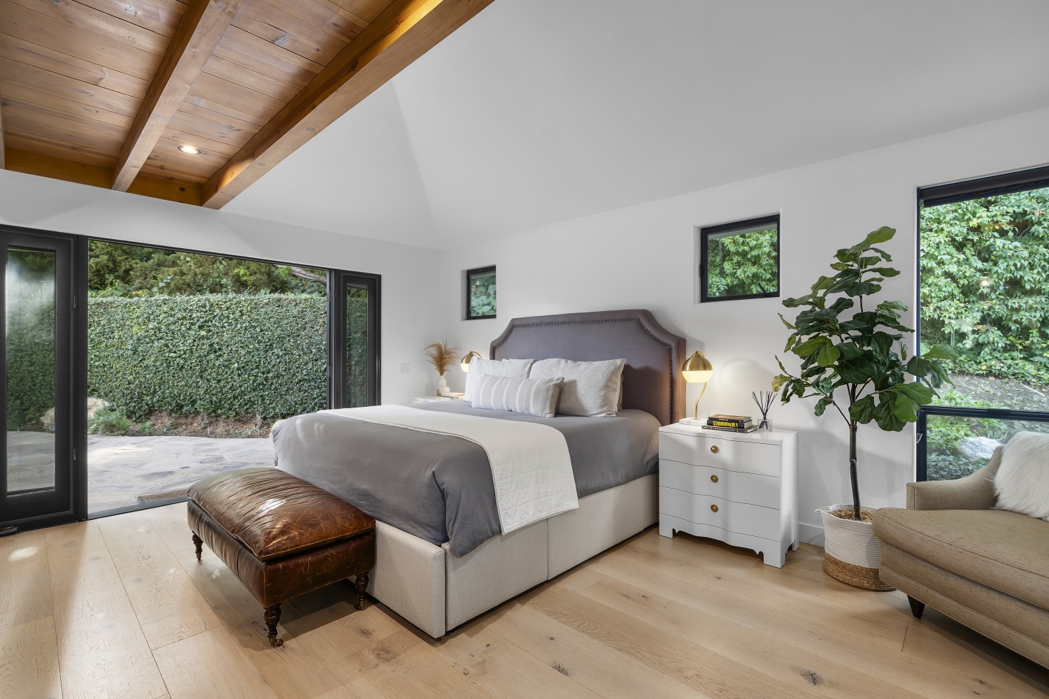 Elfyer - Calabasas, CA House - For Sale