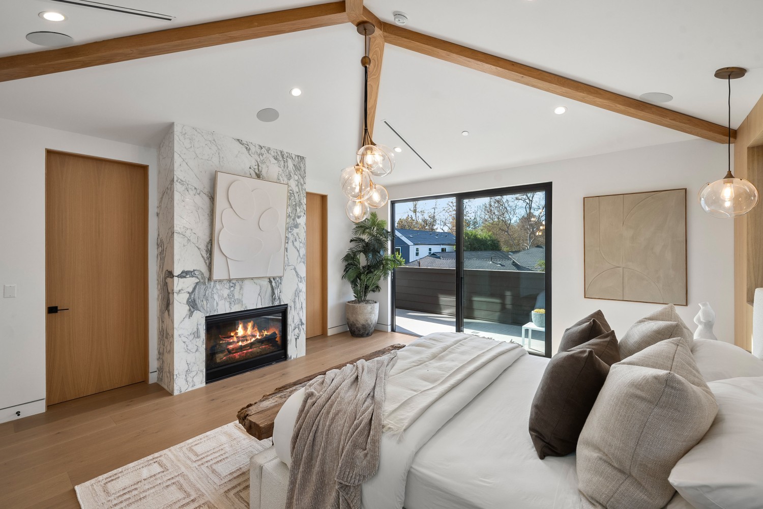 Elfyer - Studio City, CA House - For Sale