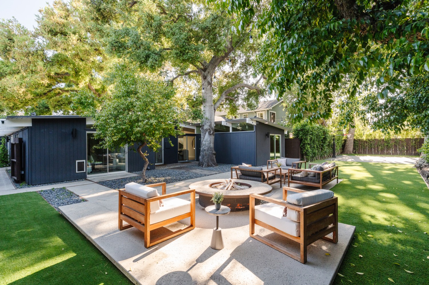 Elfyer - Sherman Oaks, CA House - For Sale