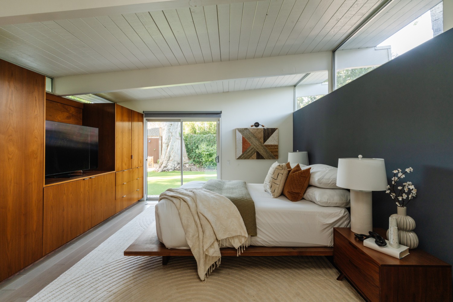 Elfyer - Sherman Oaks, CA House - For Sale