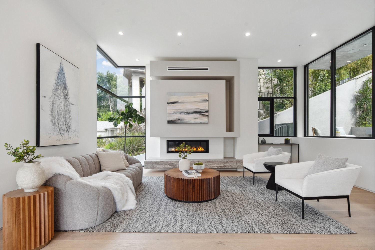 Elfyer - Studio City, CA House - For Sale