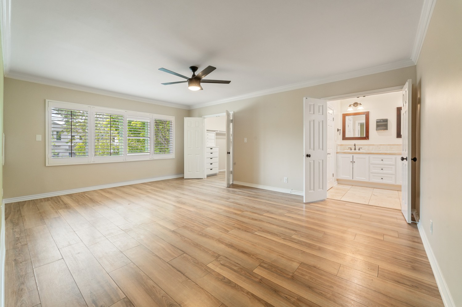 Elfyer - Tarzana, CA House - For Sale