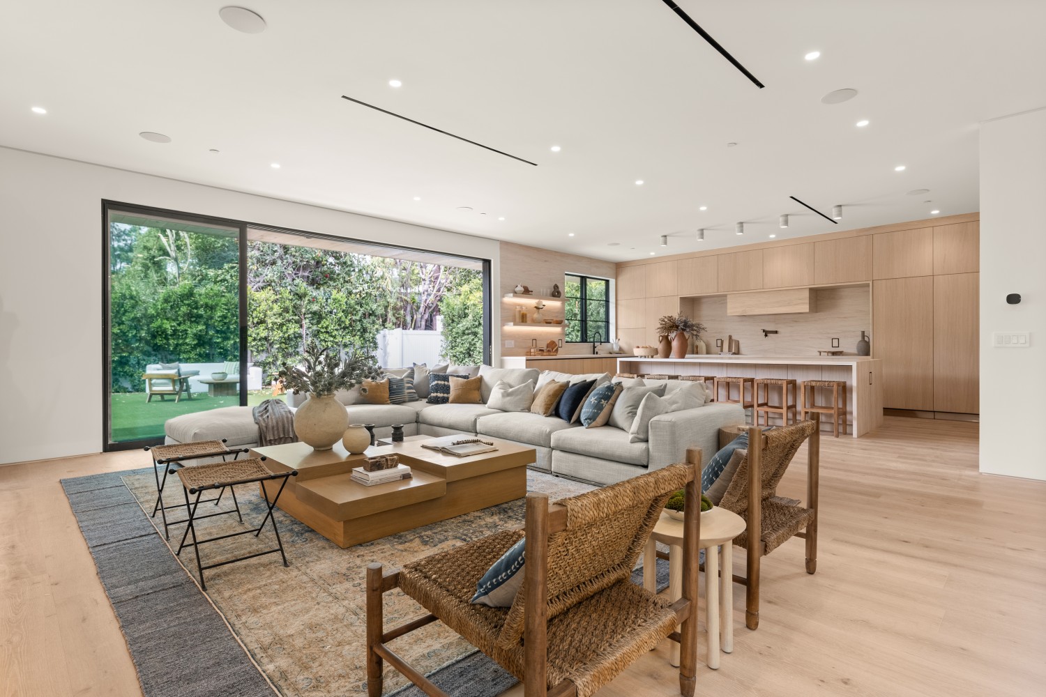 Elfyer - Studio City, CA House - For Sale