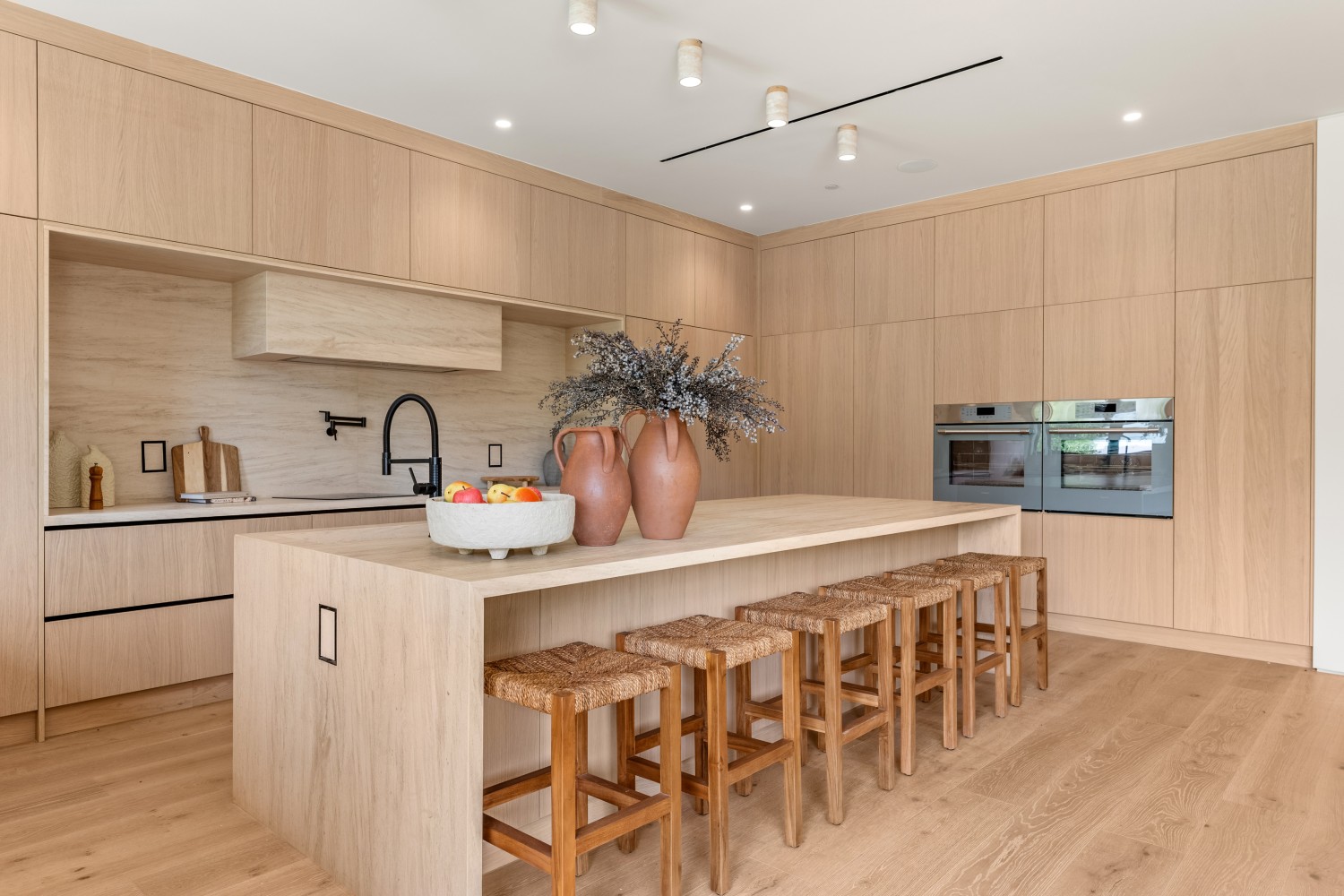 Elfyer - Studio City, CA House - For Sale