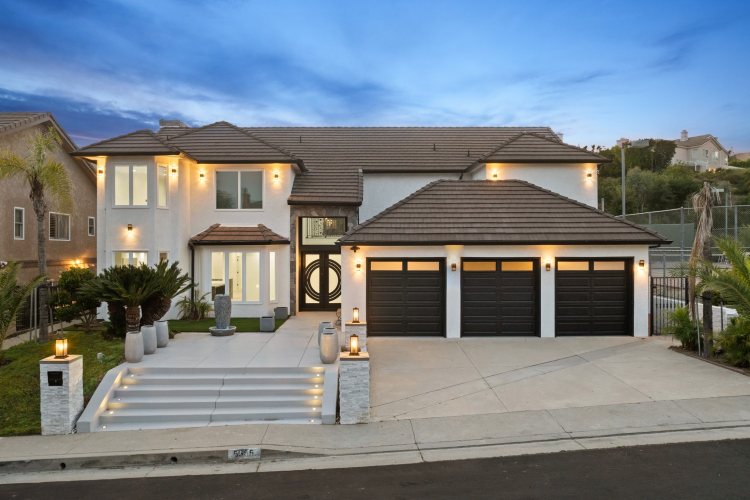 Elfyer - Woodland Hills, CA House - For Sale