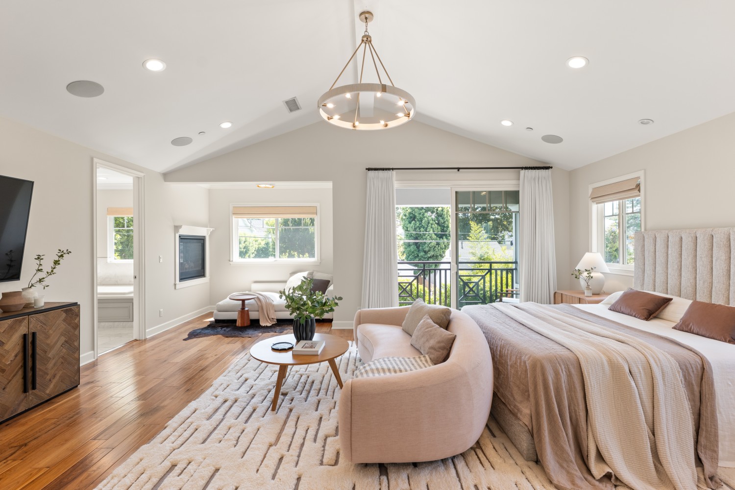 Elfyer - Studio City, CA House - For Sale