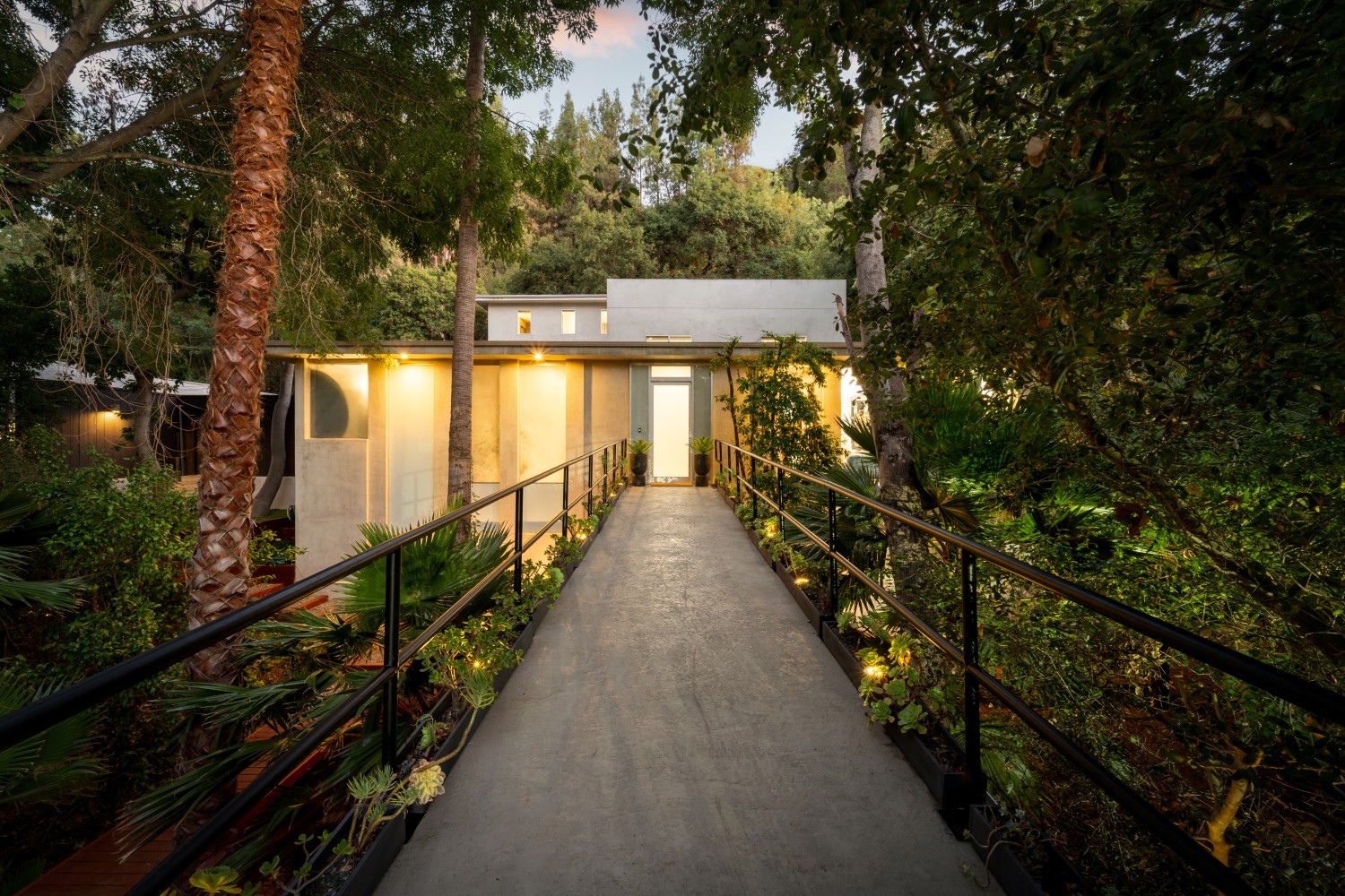Elfyer - Studio City, CA House - For Sale