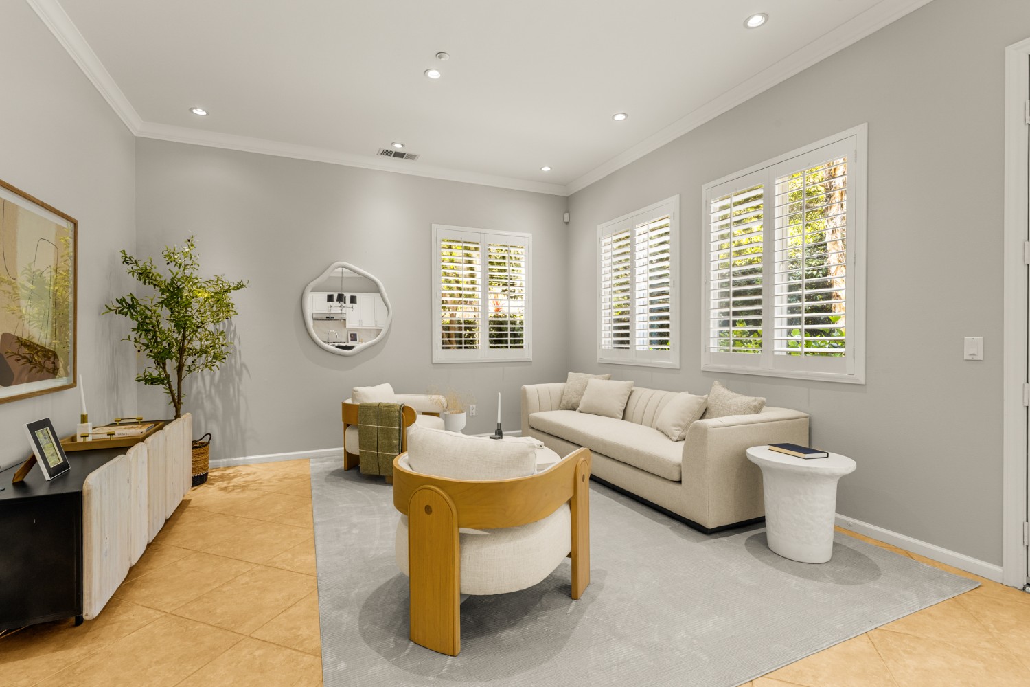 Elfyer - Los Angeles, CA House - For Sale